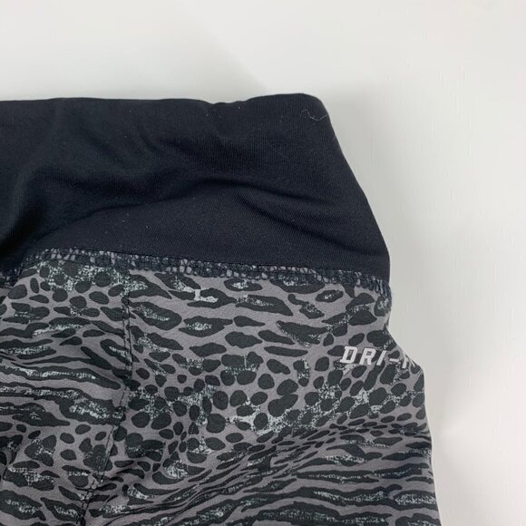 Nike Dri-Fit Running Shorts Liner Size Large Cheeta Print - Picture 5 of 8